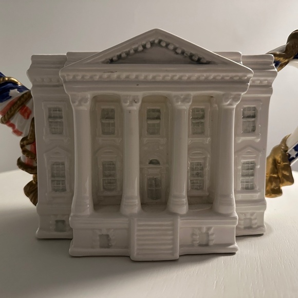 1993, Fitz and Floyd Teapot The White House Collectors - Picture 1 of 3
